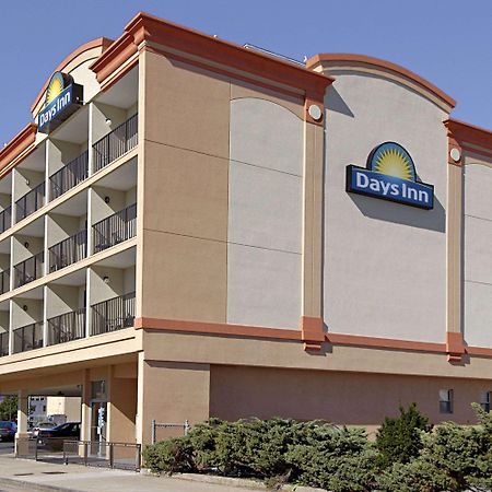 Days Inn By Wyndham Atlantic City Beachblock Bagian luar foto