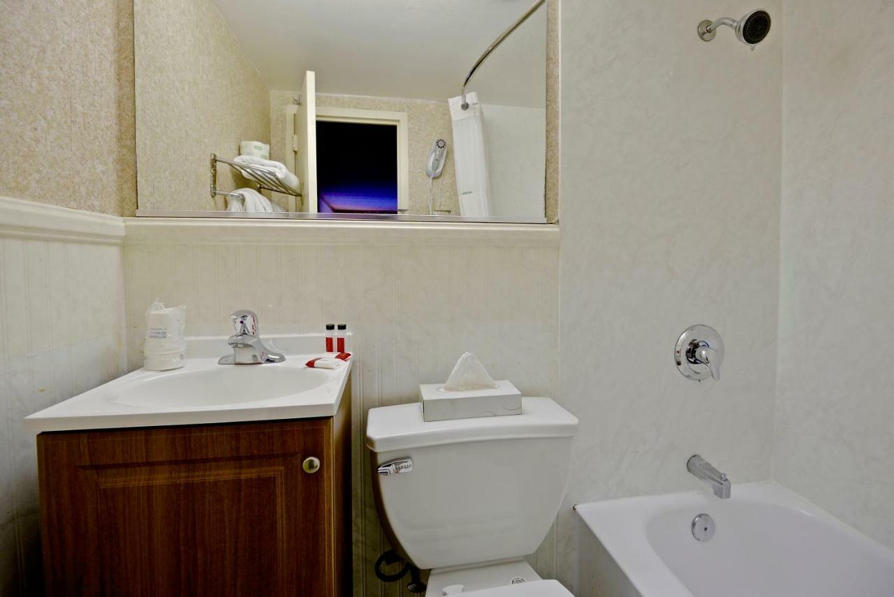 Days Inn By Wyndham Atlantic City Beachblock Bagian luar foto