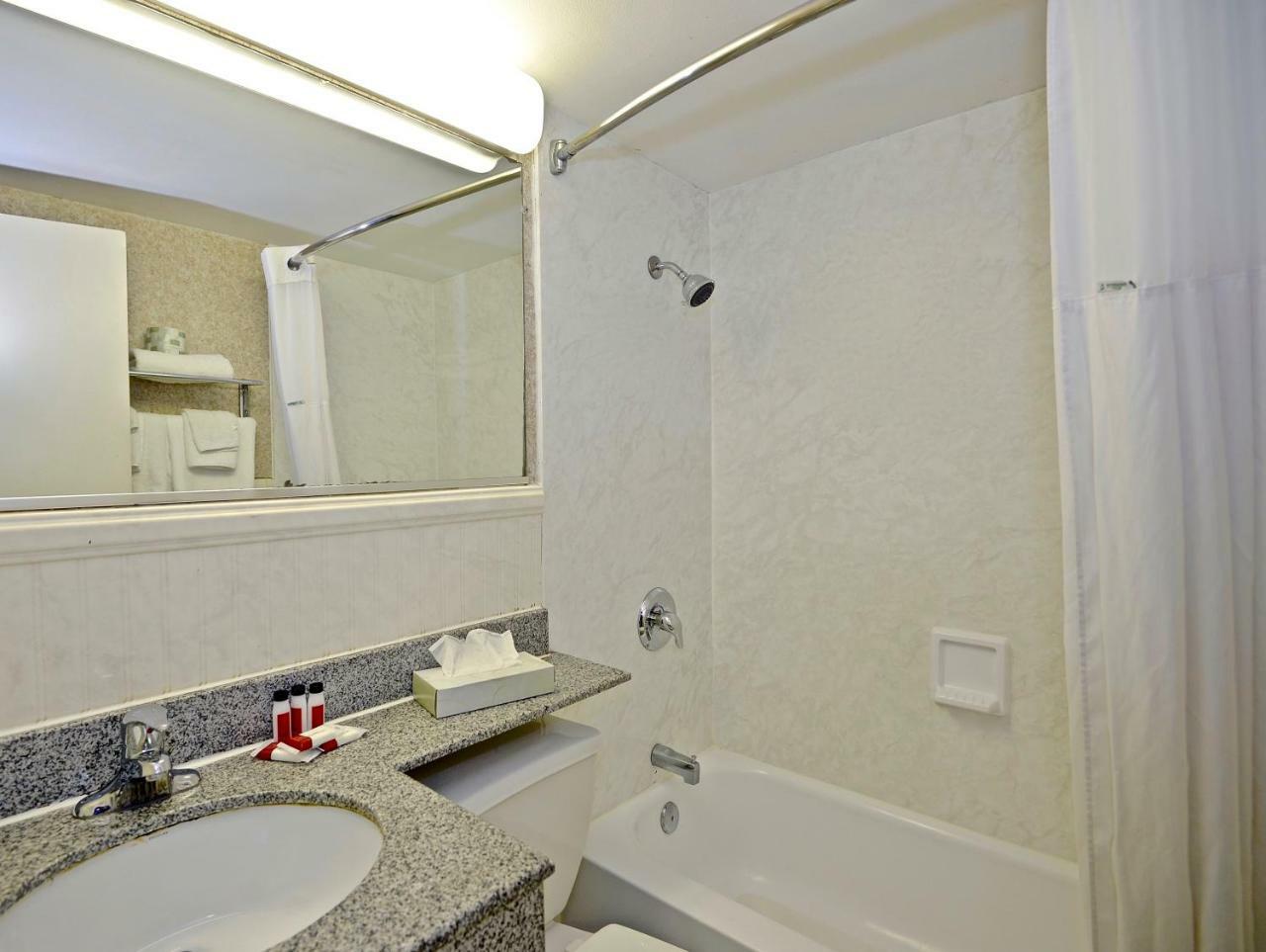 Days Inn By Wyndham Atlantic City Beachblock Bagian luar foto